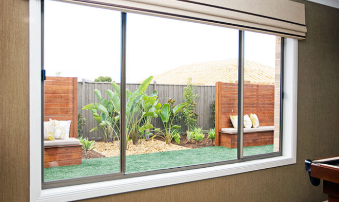 ALUMINIUM SLIDING WINDOWS​